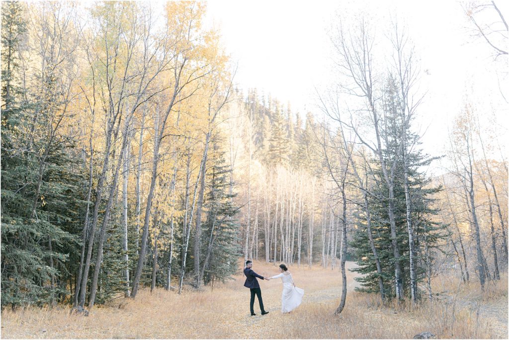 Colorado wedding photography, New Mexico wedding photography, traveling wedding photographer, adventure elopement, adventure wedding, NM wedding, southwest photographer, outdoor engagement session, wedding planning